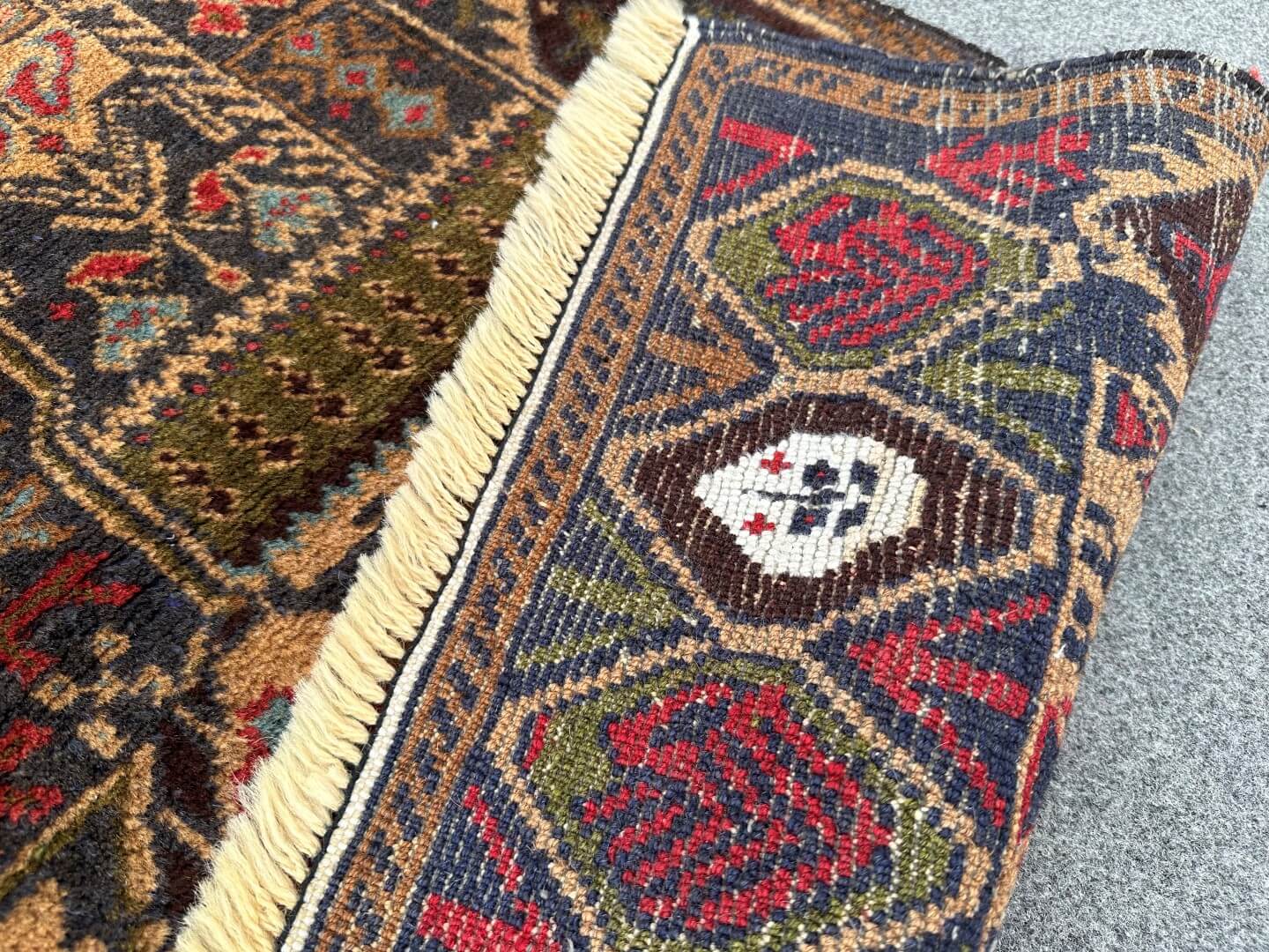 3'10 x 6'9 Afghan Hand-Knotted Rug | Authentic Pictorial carpet - Nomad Hues