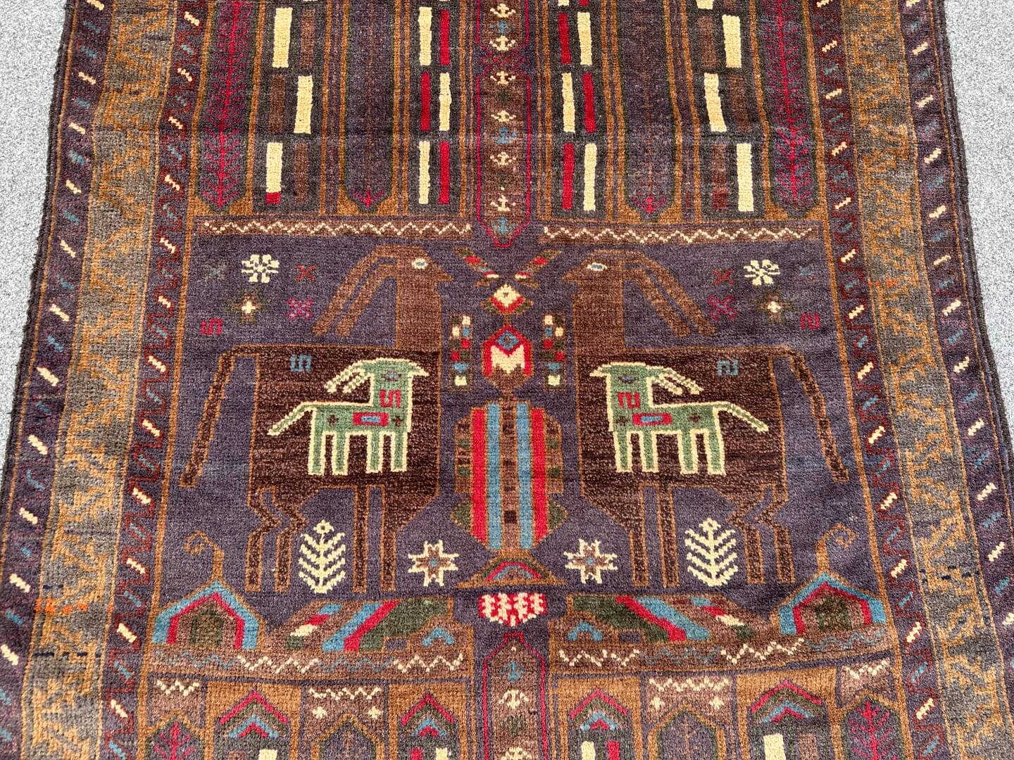 2'10 x 4'8 beautiful handmade Afghan Pictroial rug - Nomad Hues