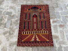 Turkmen Hand knotted Prayer Rug - Nomad Hues