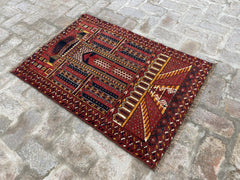 Turkmen Hand knotted Prayer Rug - Nomad Hues