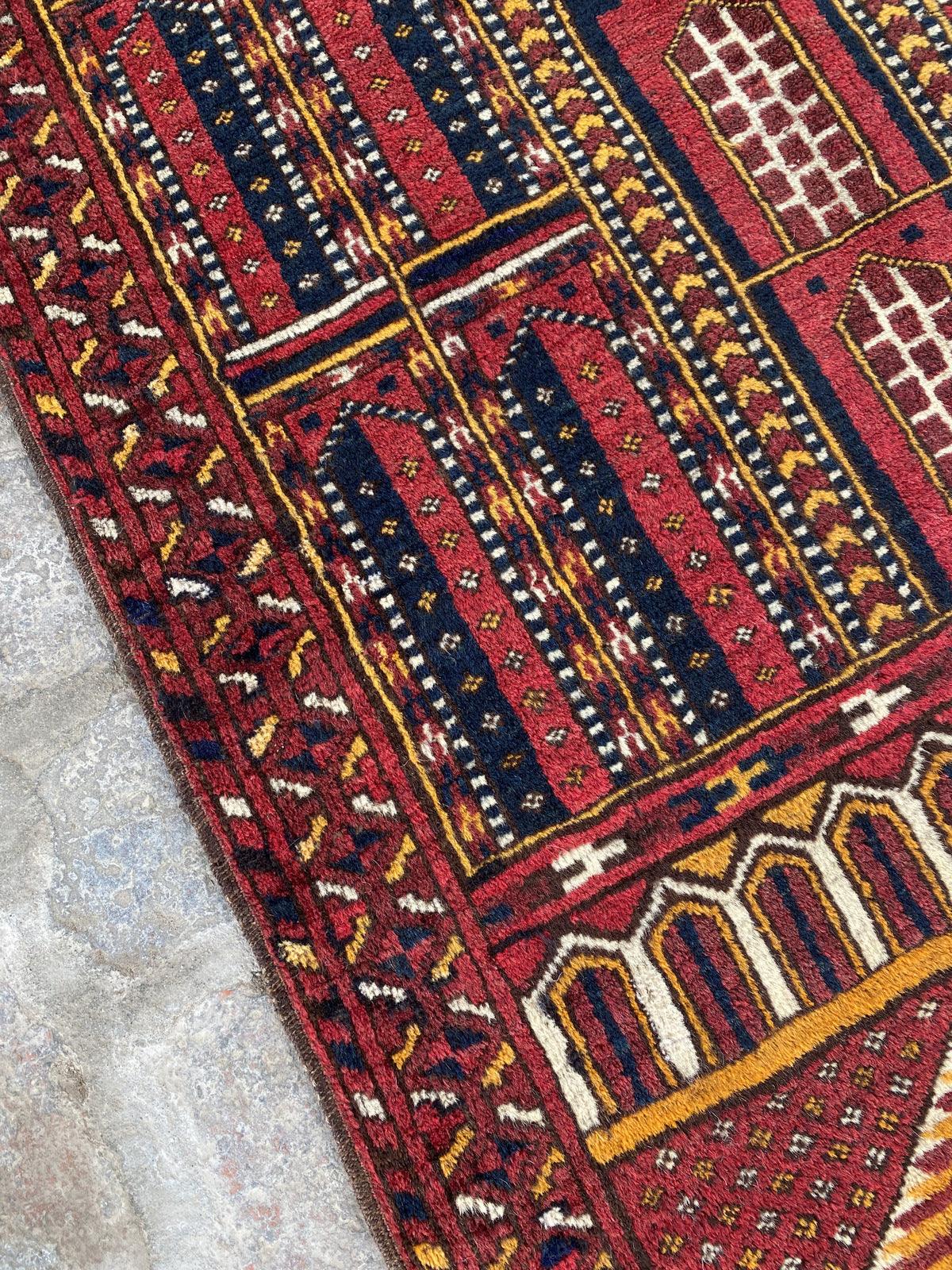 Turkmen Hand knotted Prayer Rug - Nomad Hues