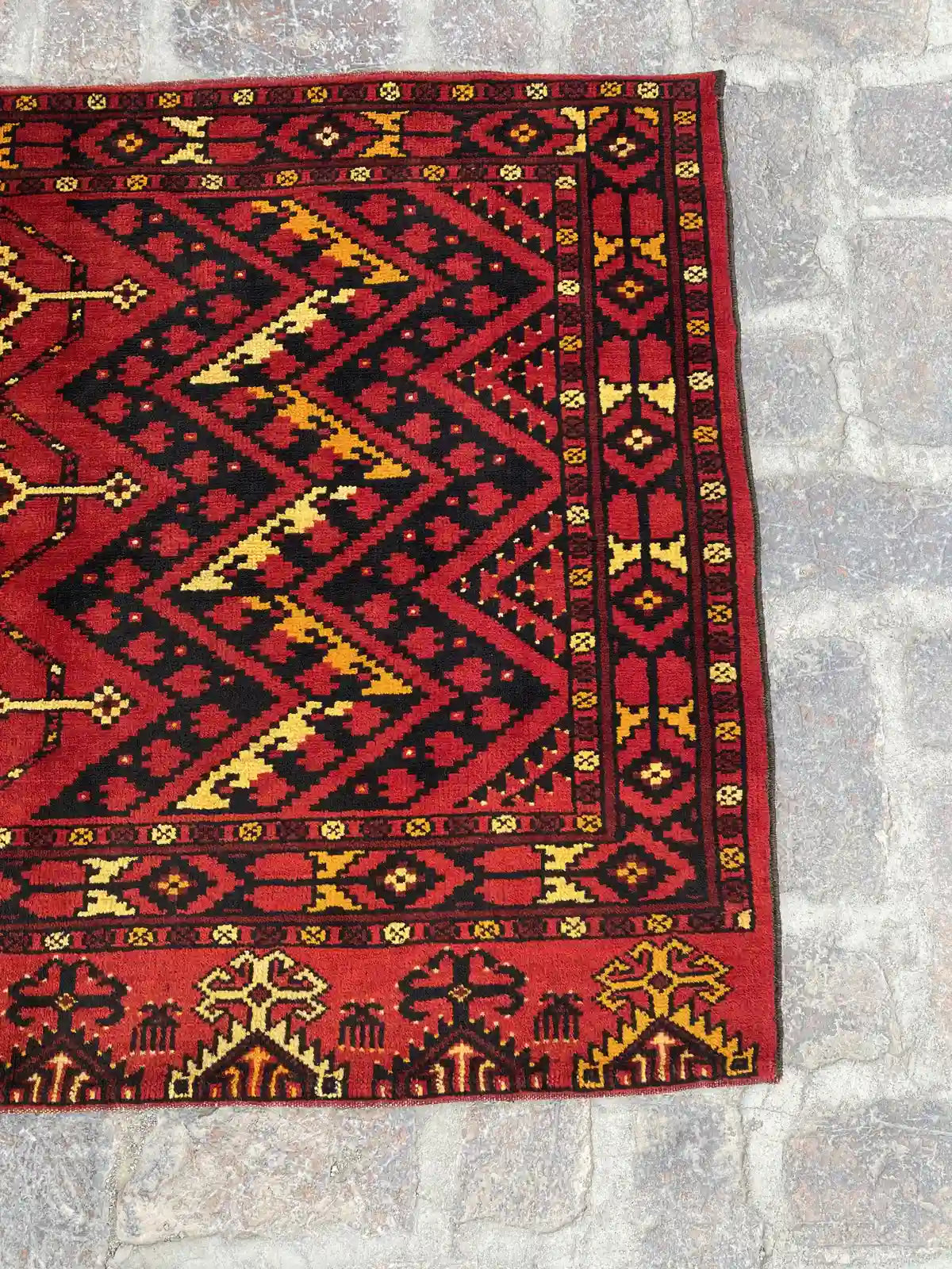 Handmade Afghan Tribal Rug - Geometric Design - Nomad Hues