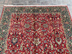 Handmade Persian Rug - 6'6" x 9'8" - Floral and Medallion Pattern - Nomad Hues