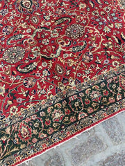 Handmade Persian Rug - 6'6" x 9'8" - Floral and Medallion Pattern - Nomad Hues