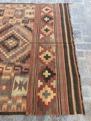 6'3 x 10'0 Handwoven Afghan Hazara Kilim - Traditional Geometric Pattern - Nomad Hues