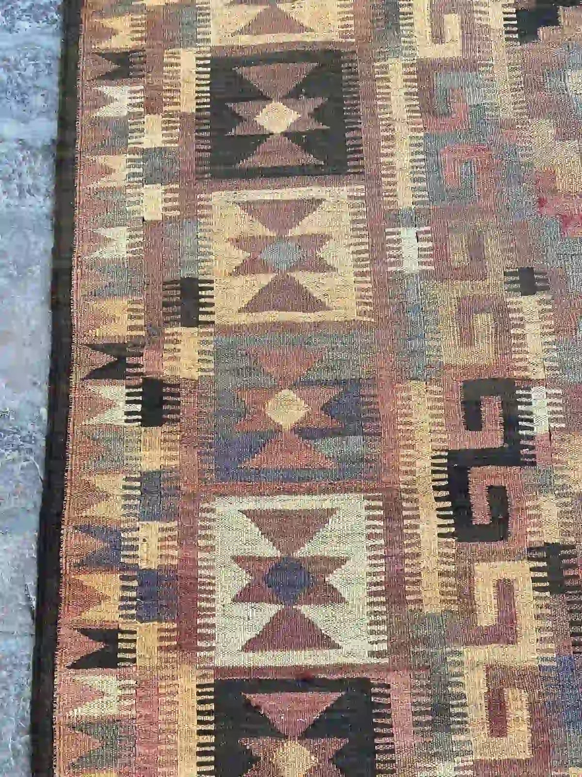 6'3 x 10'0 Handwoven Afghan Hazara Kilim - Traditional Geometric Pattern - Nomad Hues