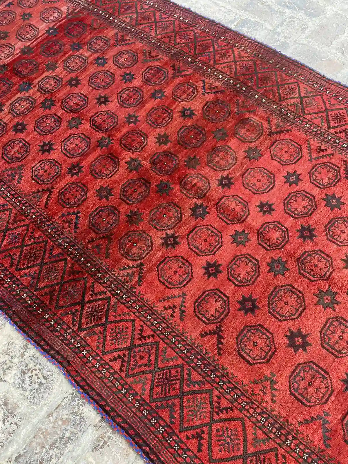 Elegant Hand-knotted Afghan Rug - 5' x 10.2' - Nomad Hues