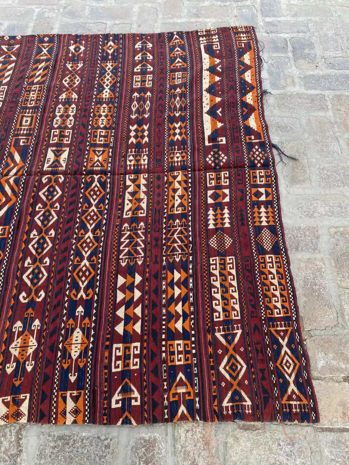 Handwoven Gajari Shawl Kilim - 5'10" x 9'10" - Vibrant Geometric Patterns - Nomad Hues