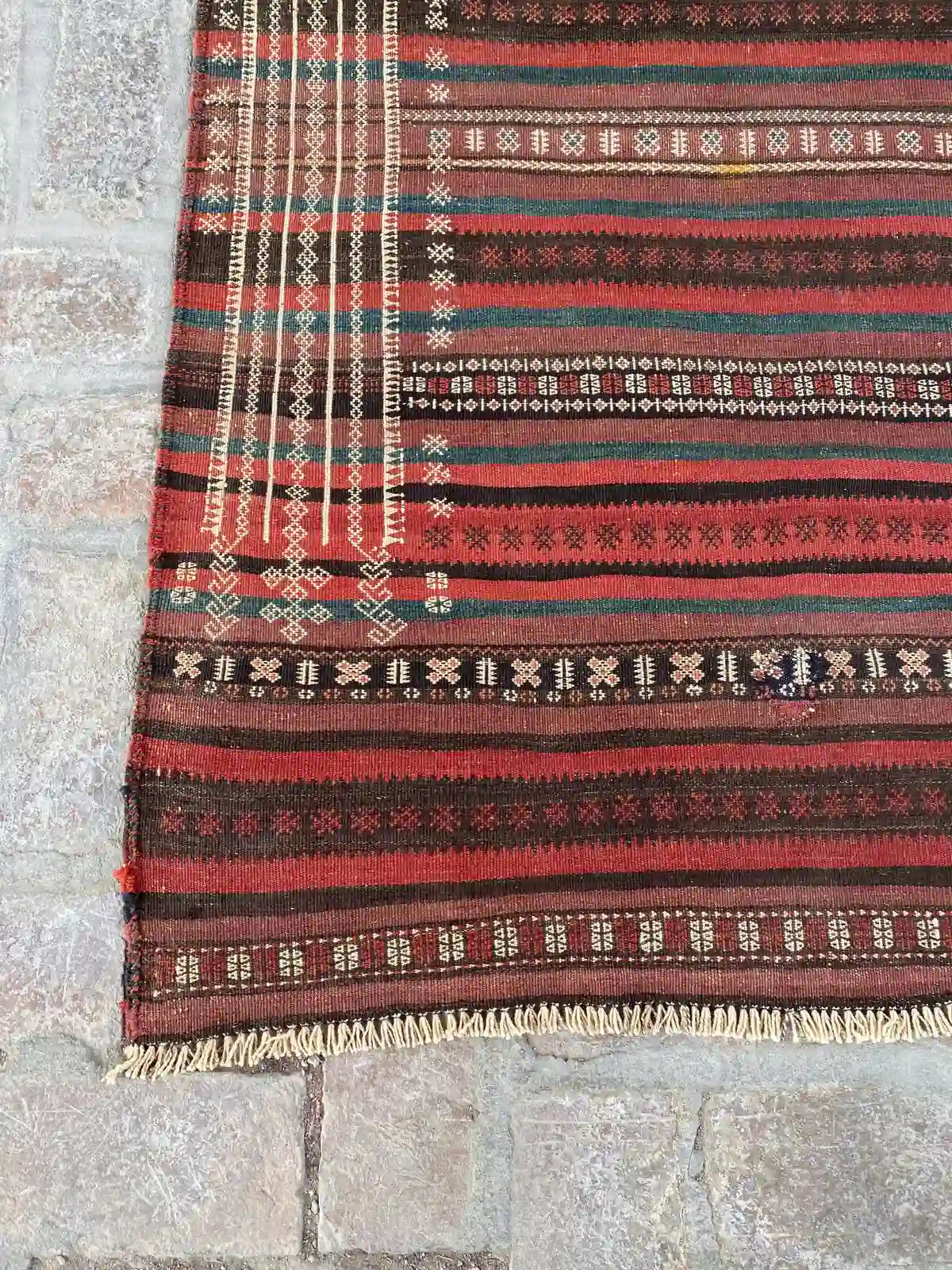 Handwoven Afghan Darzi Kilim Rug - 5'4" x 11'0" - Nomad Hues