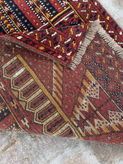 Turkmen Hand knotted Prayer Rug - Nomad Hues