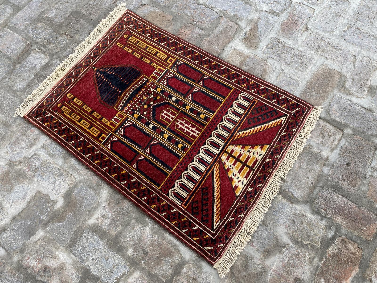 Turkmen Hand knotted Prayer Rug - Nomad Hues