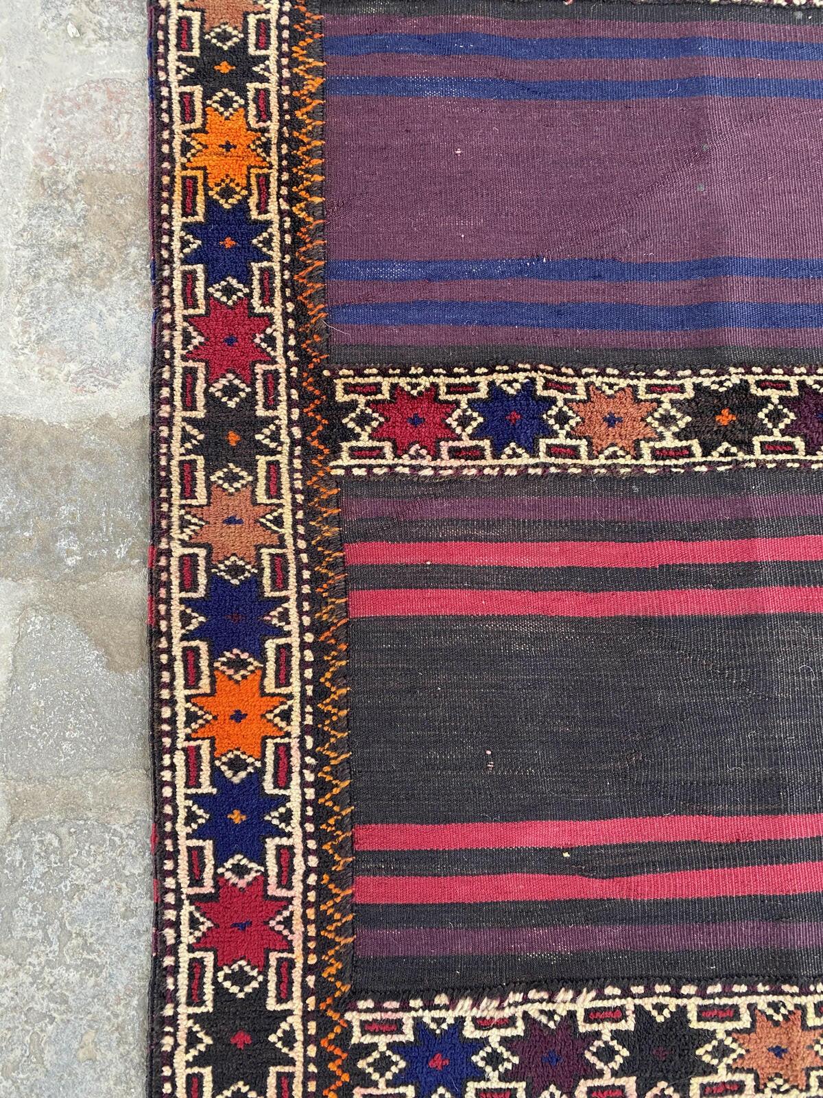 Vintage Afghan Kilim rug 166x275 cm.