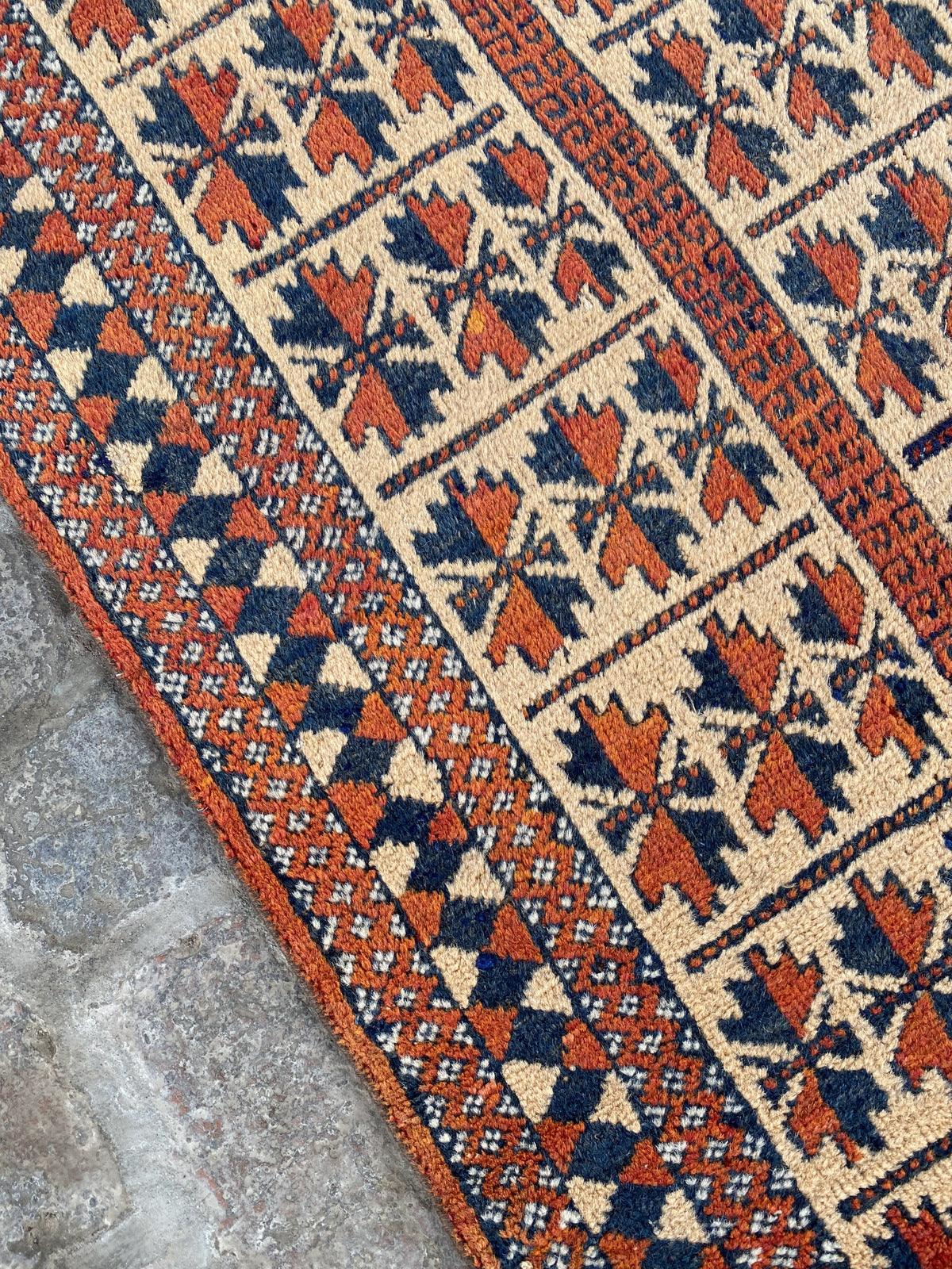 Vintage Nomad Prayer Rug - Nomad Hues