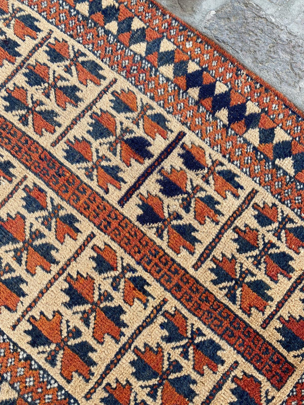 Vintage Nomad Prayer Rug - Nomad Hues